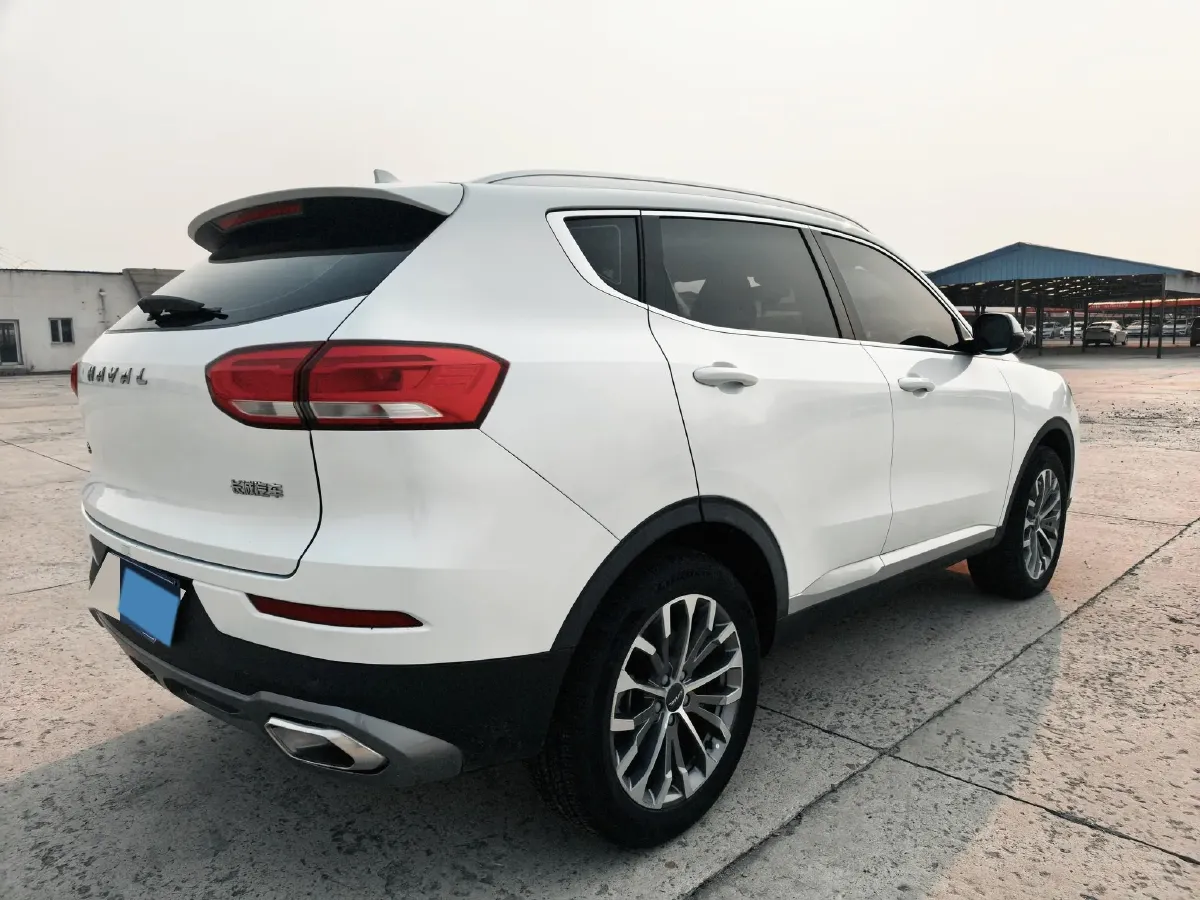2020 Haval H6 1.5T 169HP L4 7DCT,autocango,china used car exporter,china ev exporter,chinese used car exporter,chinese used ev exporter