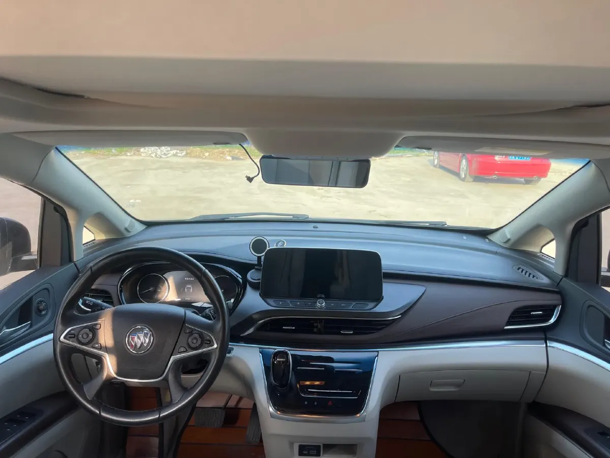 2021 Buick GL8 2.0T 237HP L4 9AT,autocango,china used car exporter,china ev exporter,chinese used car exporter,chinese used ev exporter