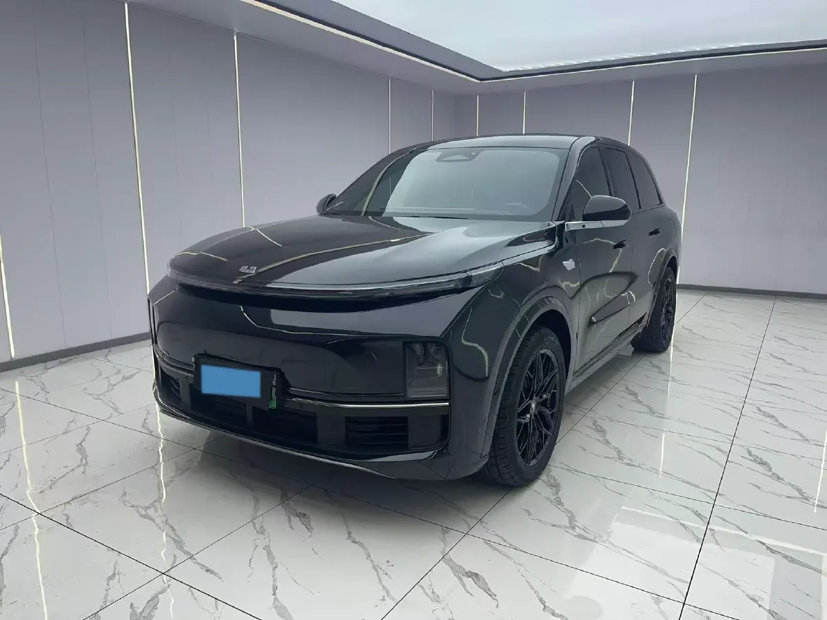 2023 Li L7 Range Extended 154HP REEV 40.9KWH,autocango,china used car exporter,china ev exporter,chinese used car exporter,chinese used ev exporter