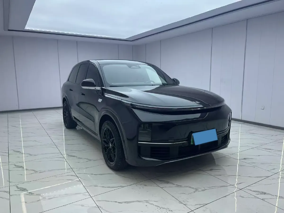 2023 Li L7 Range Extended 154HP REEV 40.9KWH,autocango,china used car exporter,china ev exporter,chinese used car exporter,chinese used ev exporter