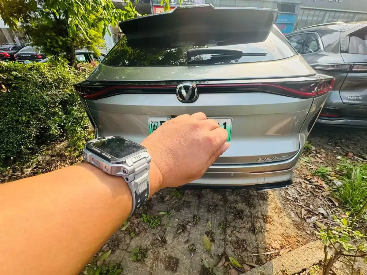 2024 ChangAn UNI-Z 1.5L 98HP L4 E-CVT PHEV 18.4KWH,autocango,china used car exporter,china ev exporter,chinese used car exporter,chinese used ev exporter