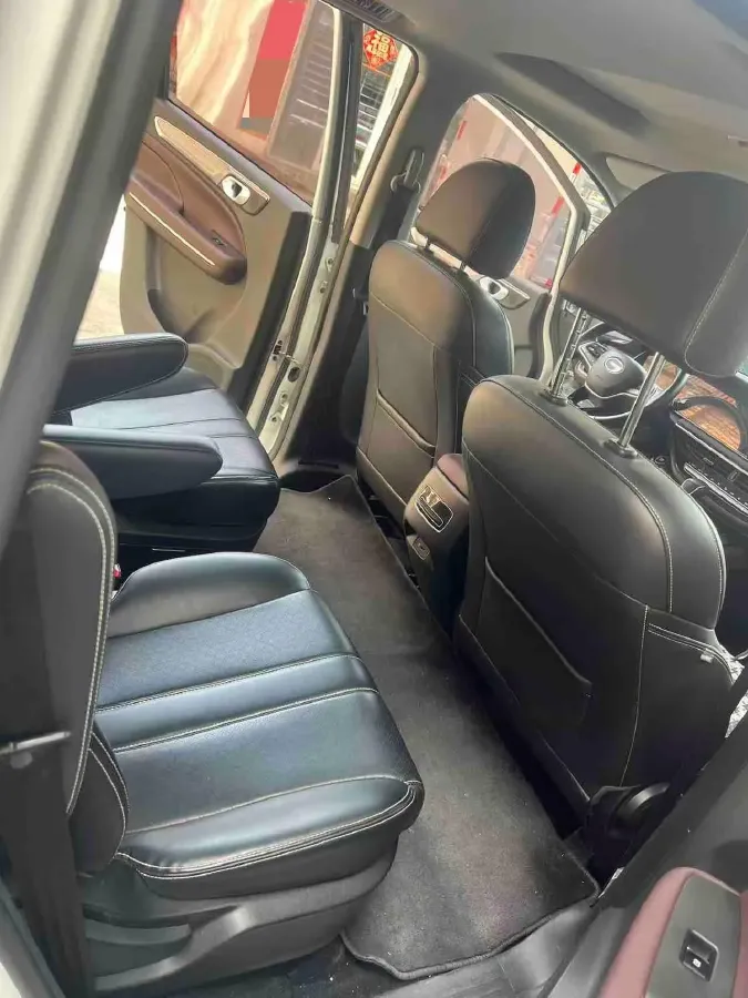 2021 GAC Trumpchi M6 1.5T 169HP L4 7DCT,autocango,china used car exporter,china ev exporter,chinese used car exporter,chinese used ev exporter