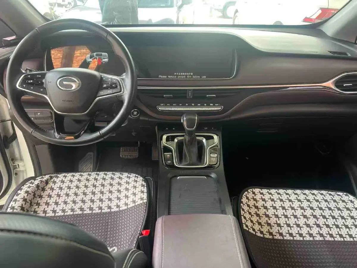 2021 GAC Trumpchi M6 1.5T 169HP L4 7DCT,autocango,china used car exporter,china ev exporter,chinese used car exporter,chinese used ev exporter