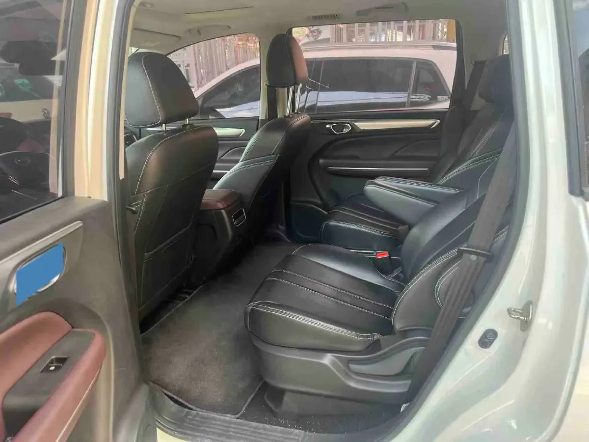 2021 GAC Trumpchi M6 1.5T 169HP L4 7DCT,autocango,china used car exporter,china ev exporter,chinese used car exporter,chinese used ev exporter