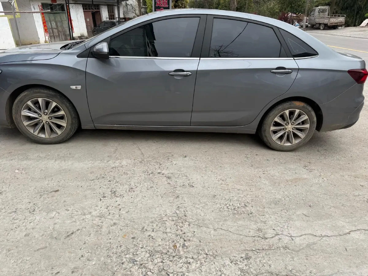 2022 Chevrolet Monza 1.5L 113HP L4 6AT,autocango,china used car exporter,china ev exporter,chinese used car exporter,chinese used ev exporter