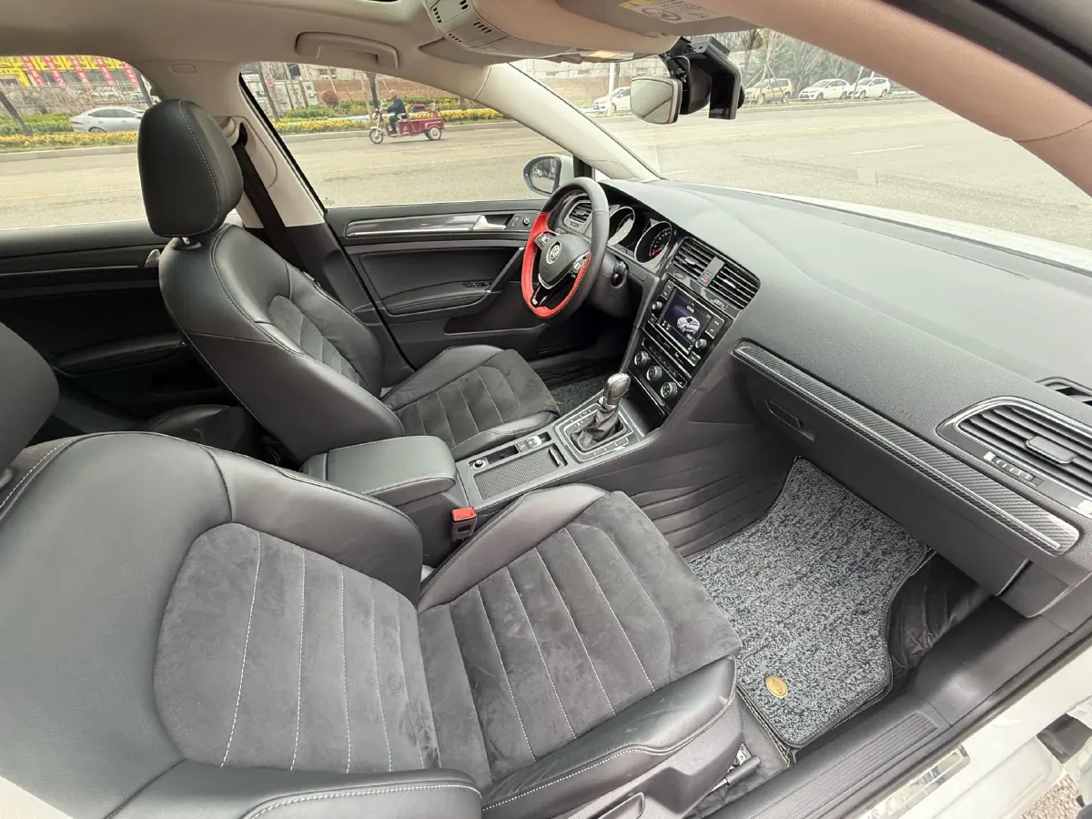 2019 BYD Song MAX 1.5T 160HP L4 6DCT PHEV 15.98KWH,autocango,china used car exporter,china ev exporter,chinese used car exporter,chinese used ev exporter