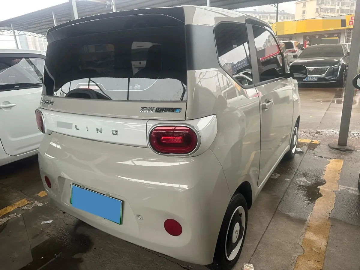 2024 WuLing HongGuang MINI EV BEV 17.3KWH,autocango,china used car exporter,china ev exporter,chinese used car exporter,chinese used ev exporter