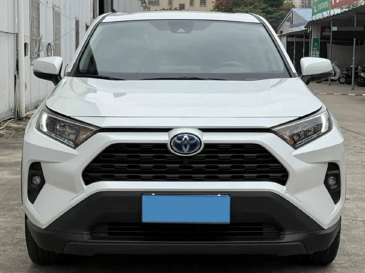 2023 Toyota RAV4 2.5L 178HP L4 E-CVT Hybrid,autocango,china used car exporter,china ev exporter,chinese used car exporter,chinese used ev exporter