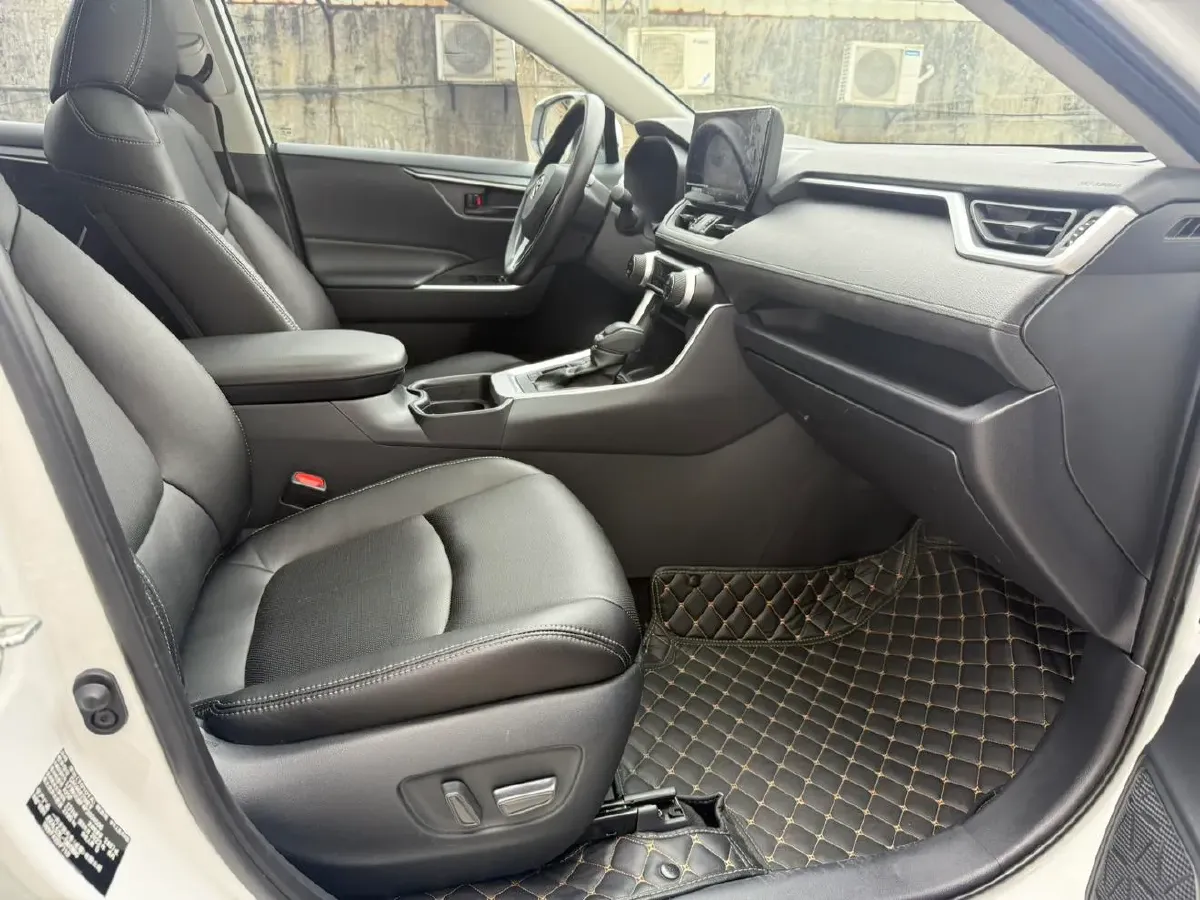 2023 Toyota RAV4 2.5L 178HP L4 E-CVT Hybrid,autocango,china used car exporter,china ev exporter,chinese used car exporter,chinese used ev exporter