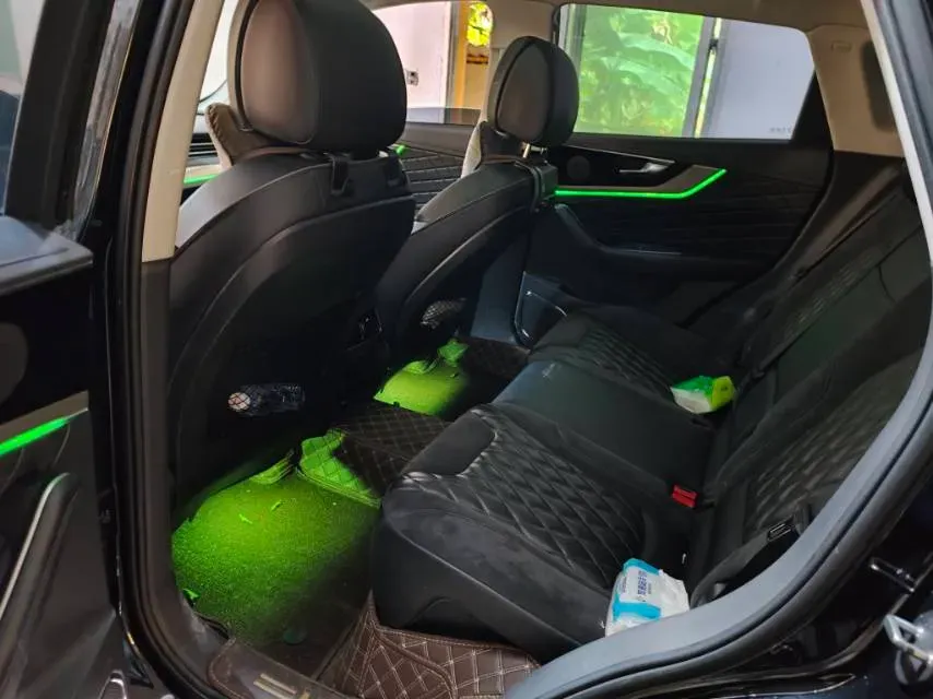 2019 HongQi HS5 2.0T 224HP L4 6AT,autocango,china used car exporter,china ev exporter,chinese used car exporter,chinese used ev exporter