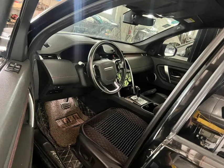 2020 Land Rover Discovery Sport 2.0T 249HP L4 9AT,autocango,china used car exporter,china ev exporter,chinese used car exporter,chinese used ev exporter