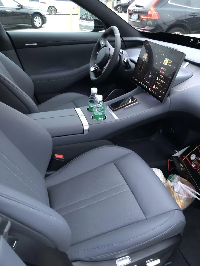 2025 MI YU7 BEV 96.3KWH,autocango,china used car exporter,china ev exporter,chinese used car exporter,chinese used ev exporter