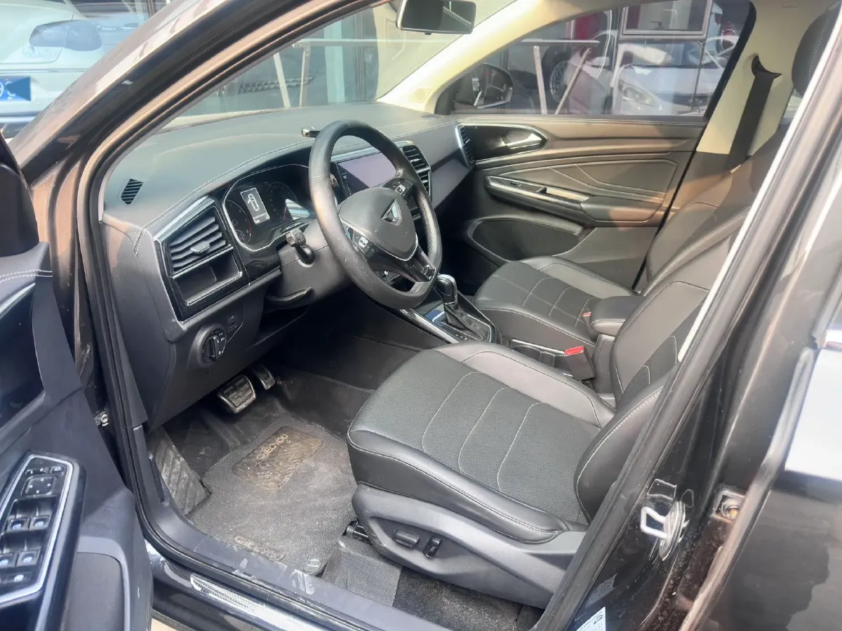 2021 Jetta VS7 1.4T 150HP L4 6AT,autocango,china used car exporter,china ev exporter,chinese used car exporter,chinese used ev exporter