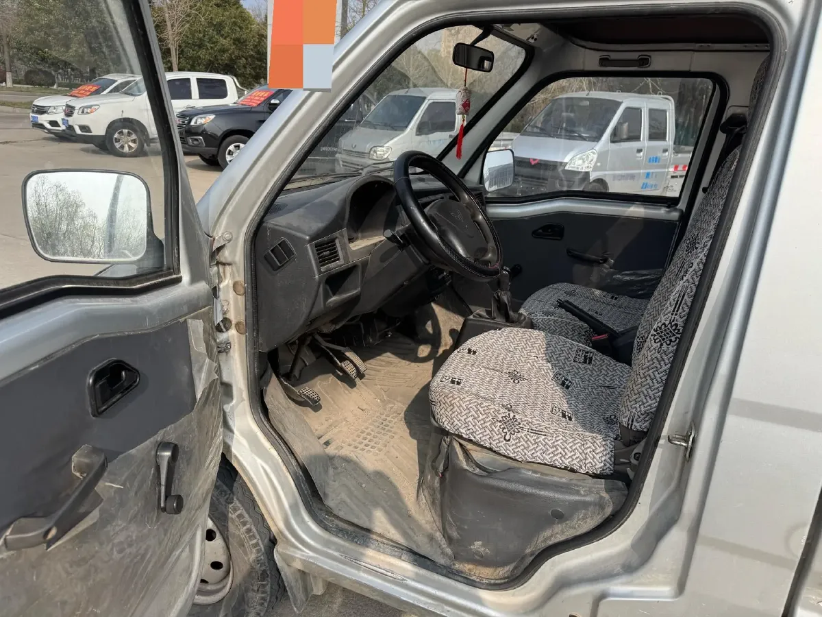 2020 WuLing ZhiGuang Mini Truck 1.2L 76HP L4 5MT,autocango,china used car exporter,china ev exporter,chinese used car exporter,chinese used ev exporter