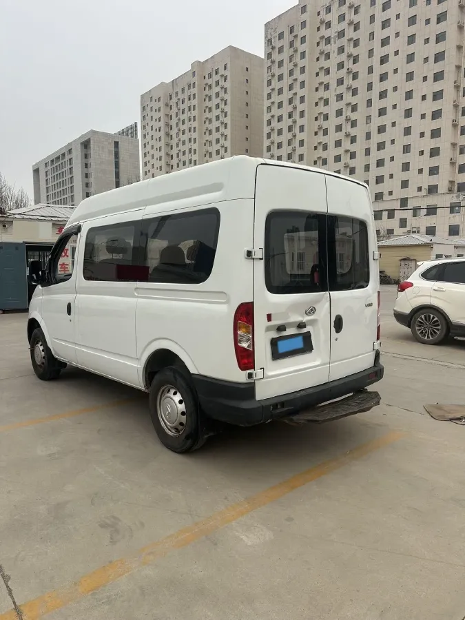 2020 MAXUS XinTu V80 2.5T 136HP L4 6MT,autocango,china used car exporter,china ev exporter,chinese used car exporter,chinese used ev exporter