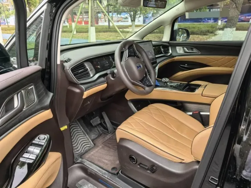 2024 Denza D9 1.5T 139HP L4 E-CVT PHEV 40KWH,autocango,china used car exporter,china ev exporter,chinese used car exporter,chinese used ev exporter