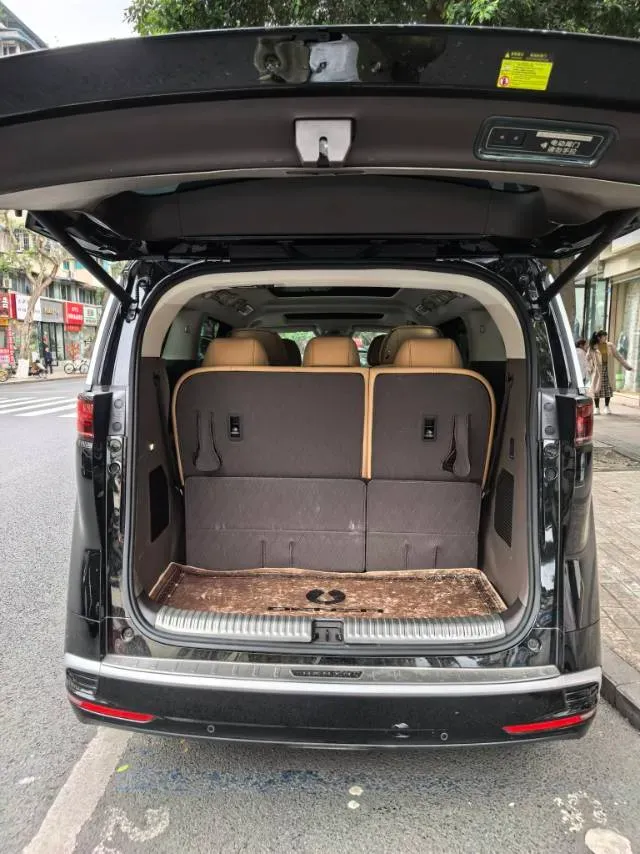 2024 Denza D9 1.5T 139HP L4 E-CVT PHEV 40KWH,autocango,china used car exporter,china ev exporter,chinese used car exporter,chinese used ev exporter