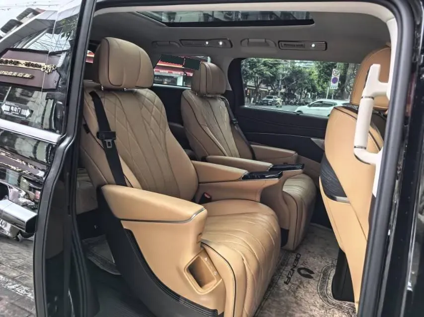 2024 Denza D9 1.5T 139HP L4 E-CVT PHEV 40KWH,autocango,china used car exporter,china ev exporter,chinese used car exporter,chinese used ev exporter