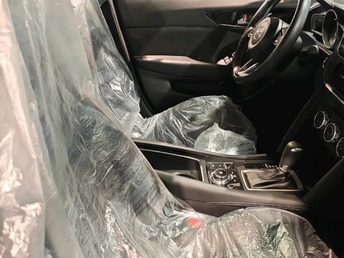 2021 Mazda CX-4 2.0L 158HP L4 6AT,autocango,china used car exporter,china ev exporter,chinese used car exporter,chinese used ev exporter