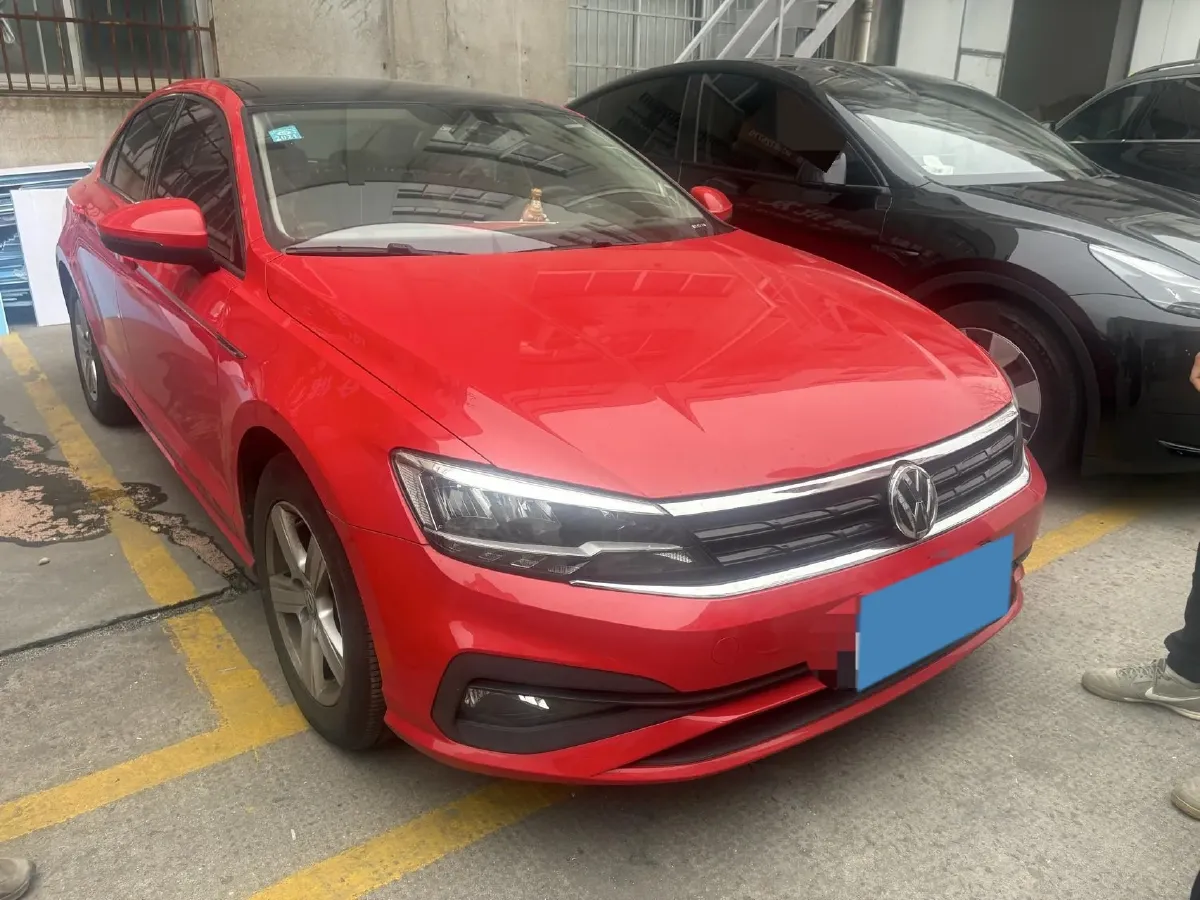 2019 Volkswagen T-Cross 1.4T 150HP L4 7DCT,autocango,china used car exporter,china ev exporter,chinese used car exporter,chinese used ev exporter