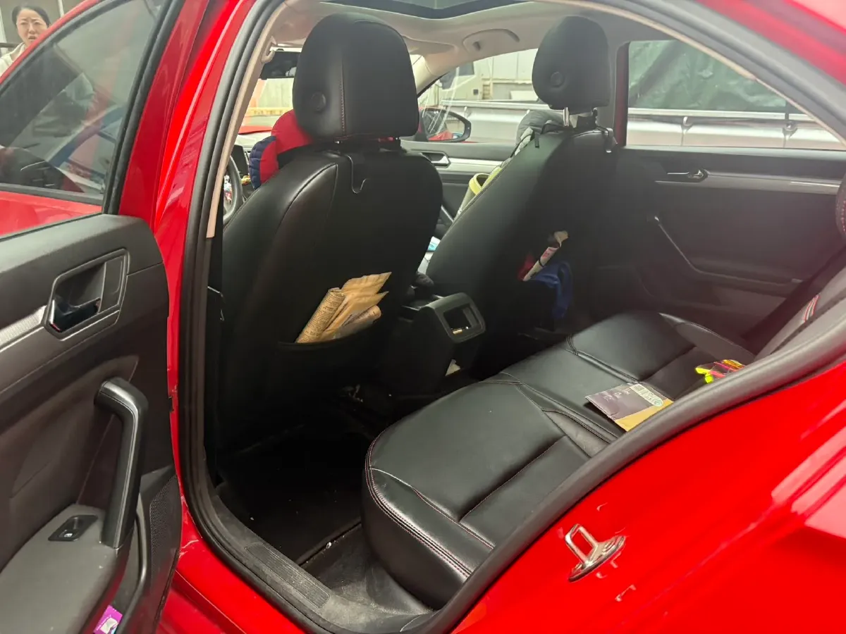 2019 Volkswagen T-Cross 1.4T 150HP L4 7DCT,autocango,china used car exporter,china ev exporter,chinese used car exporter,chinese used ev exporter