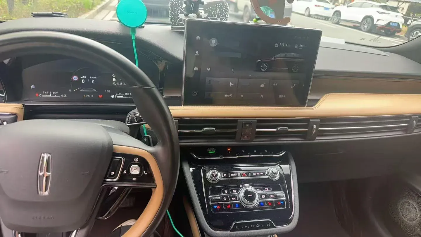 2021 Lincoln Corsair 2.0T 245HP L4 8AT,autocango,china used car exporter,china ev exporter,chinese used car exporter,chinese used ev exporter