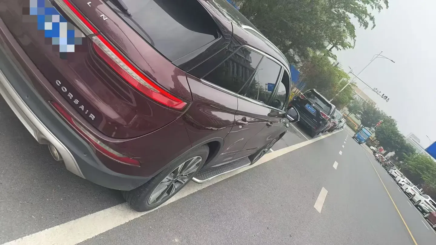 2021 Lincoln Corsair 2.0T 245HP L4 8AT,autocango,china used car exporter,china ev exporter,chinese used car exporter,chinese used ev exporter