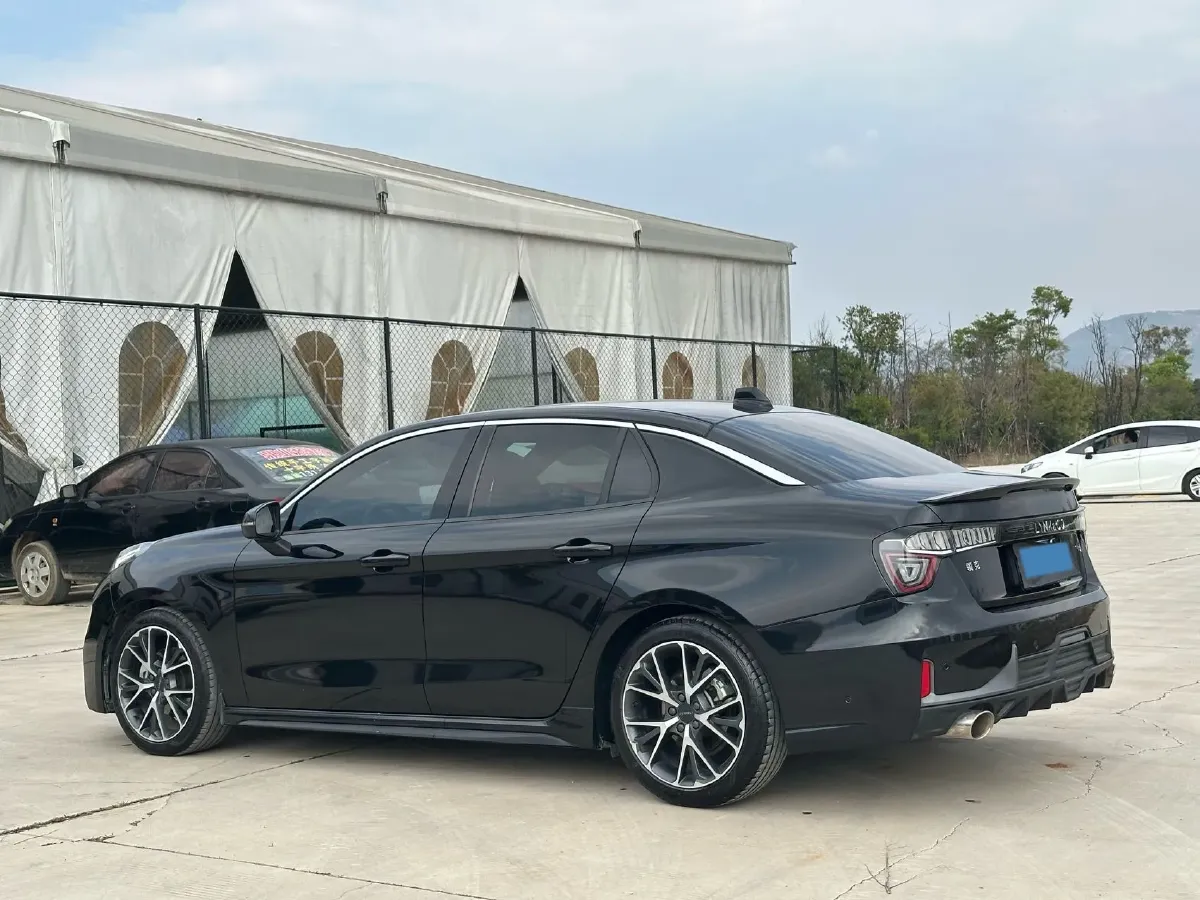 2022 LYNK&CO 03 1.5T 180HP L3 7DCT,autocango,china used car exporter,china ev exporter,chinese used car exporter,chinese used ev exporter