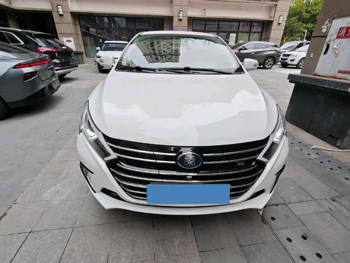 2018 BYD Qin BEV 60.48KWH,autocango,china used car exporter,china ev exporter,chinese used car exporter,chinese used ev exporter