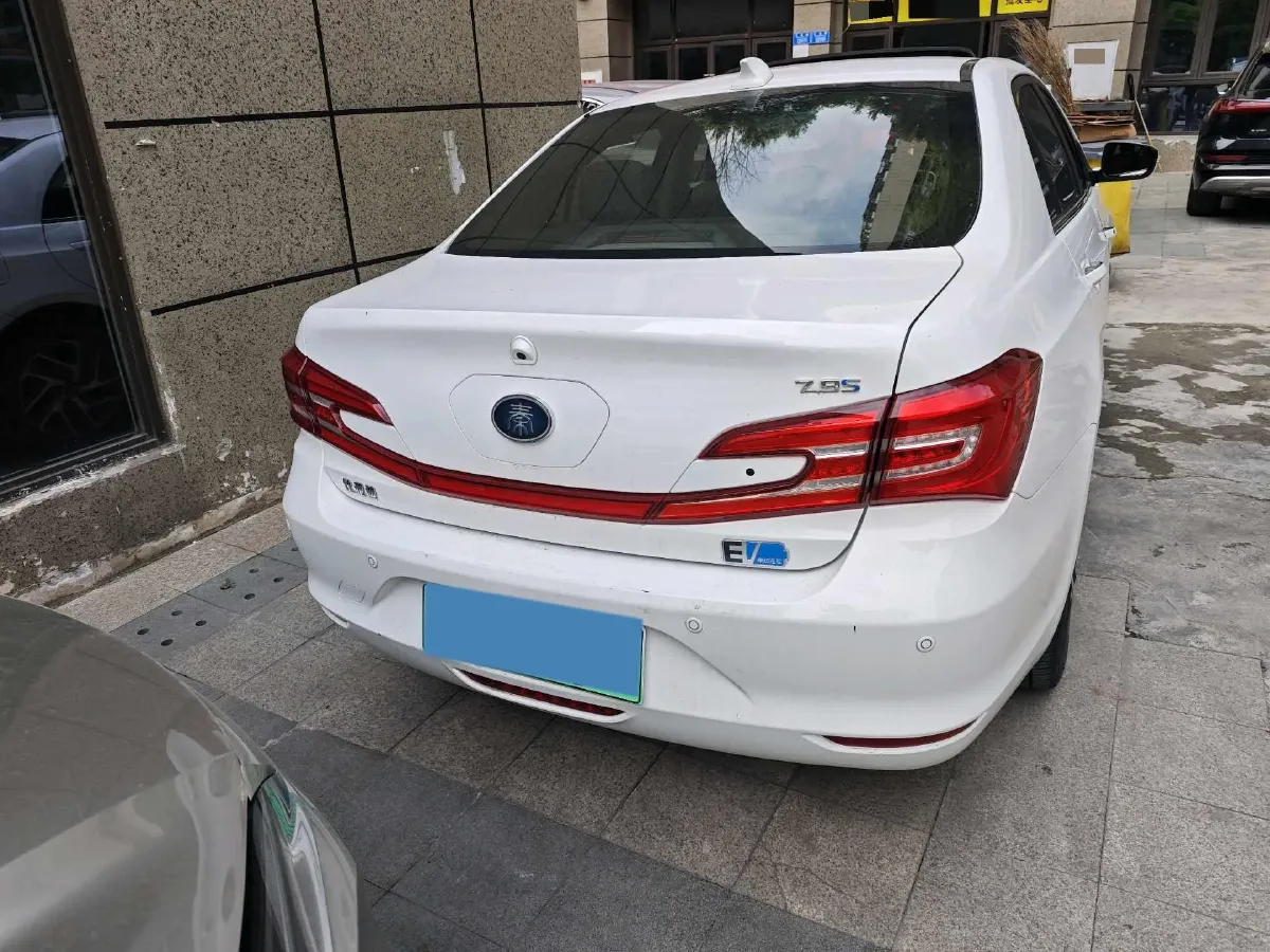 2018 BYD Qin BEV 60.48KWH,autocango,china used car exporter,china ev exporter,chinese used car exporter,chinese used ev exporter