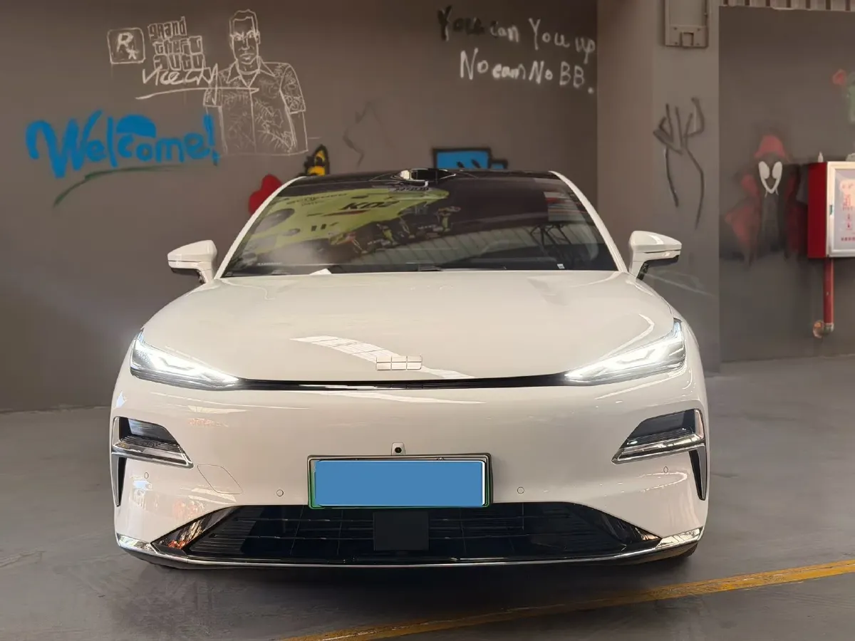 2025 Geely Galaxy Starshine 8 1.5T 163HP L4 3DHT PHEV 27.69KWH,autocango,china used car exporter,china ev exporter,chinese used car exporter,chinese used ev exporter