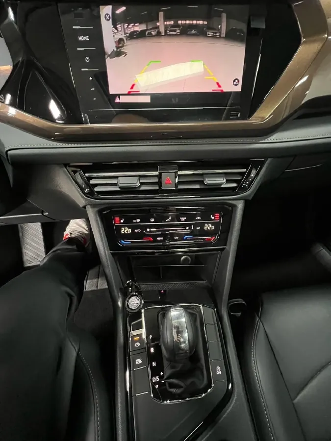 2021 Volkswagen Tharu 1.4T 150HP L4 7DCT,autocango,china used car exporter,china ev exporter,chinese used car exporter,chinese used ev exporter