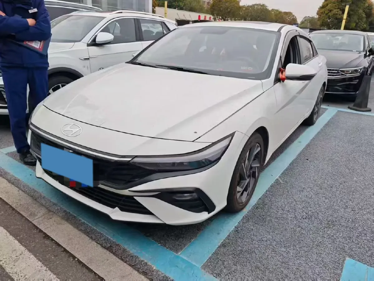 2023 Hyundai Elantra 1.5L 115HP L4 CVT,autocango,china used car exporter,china ev exporter,chinese used car exporter,chinese used ev exporter