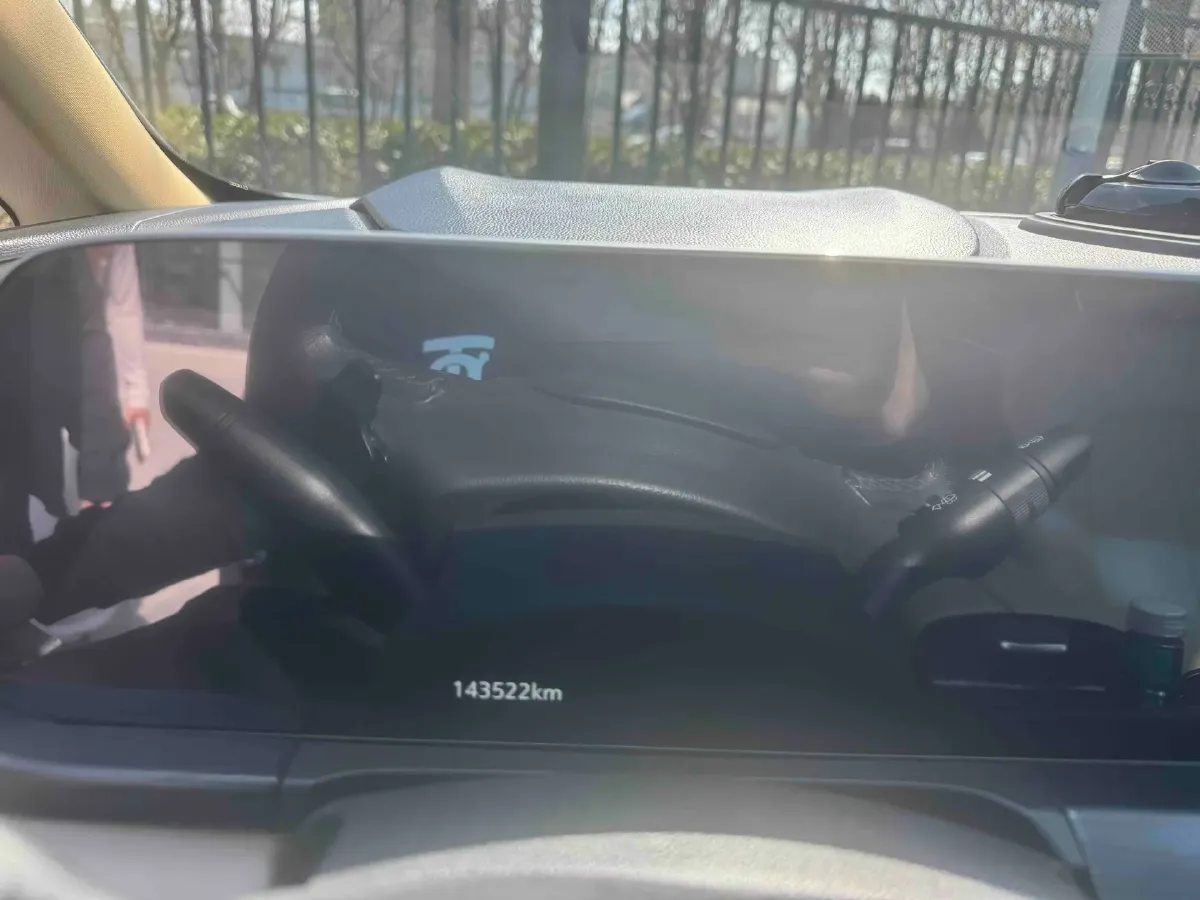 2022 Buick GL8 2.0T 237HP L4 9AT,autocango,china used car exporter,china ev exporter,chinese used car exporter,chinese used ev exporter