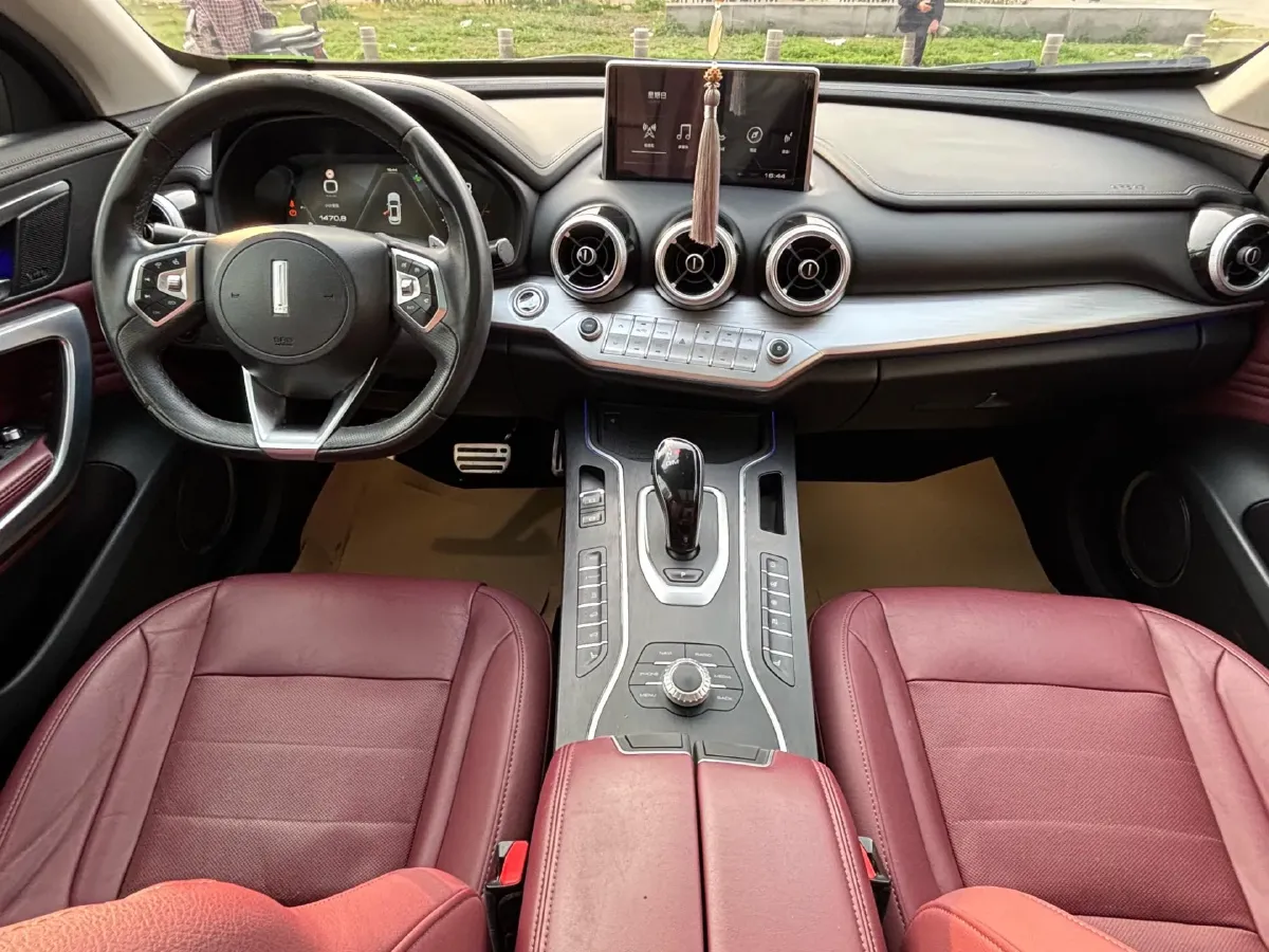 2019 WEY VV7 2.0T 227HP L4 7DCT,autocango,china used car exporter,china ev exporter,chinese used car exporter,chinese used ev exporter