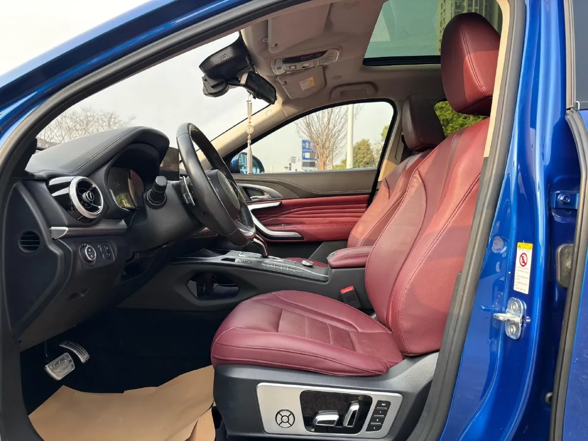 2019 WEY VV7 2.0T 227HP L4 7DCT,autocango,china used car exporter,china ev exporter,chinese used car exporter,chinese used ev exporter