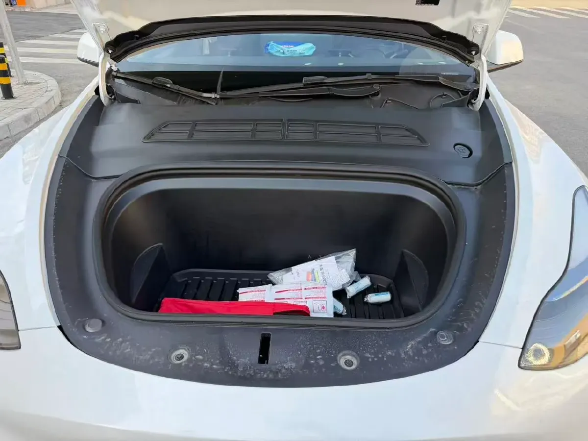 2024 Iveco OuSheng BEV 77.28KWH,autocango,china used car exporter,china ev exporter,chinese used car exporter,chinese used ev exporter