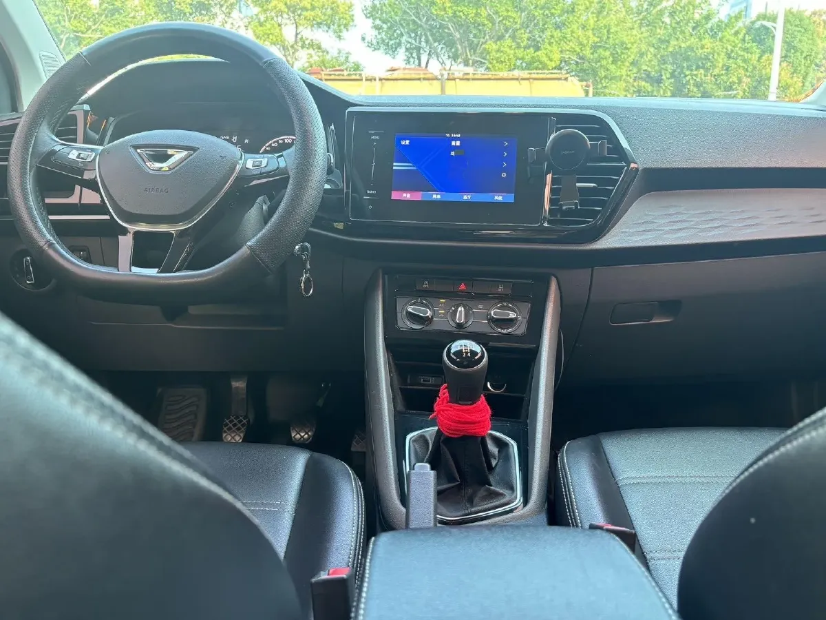 2019 Jetta VS5 1.4T 150HP L4 5MT,autocango,china used car exporter,china ev exporter,chinese used car exporter,chinese used ev exporter