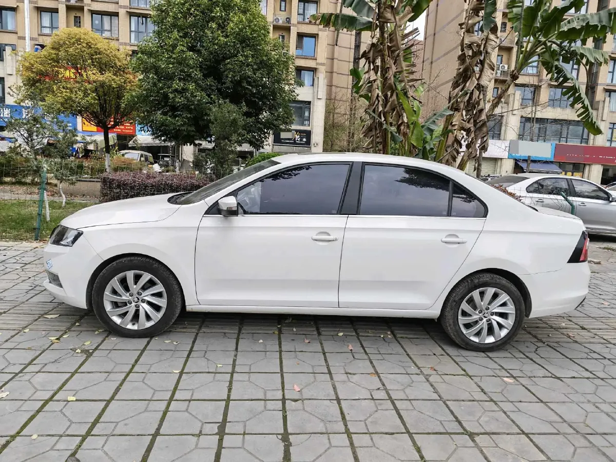 2018 Skoda Rapid 1.6L 110HP L4 5MT,autocango,china used car exporter,china ev exporter,chinese used car exporter,chinese used ev exporter