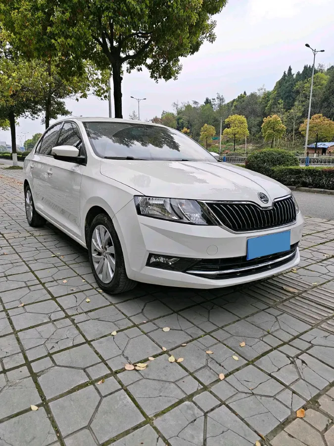 2018 Skoda Rapid 1.6L 110HP L4 5MT,autocango,china used car exporter,china ev exporter,chinese used car exporter,chinese used ev exporter