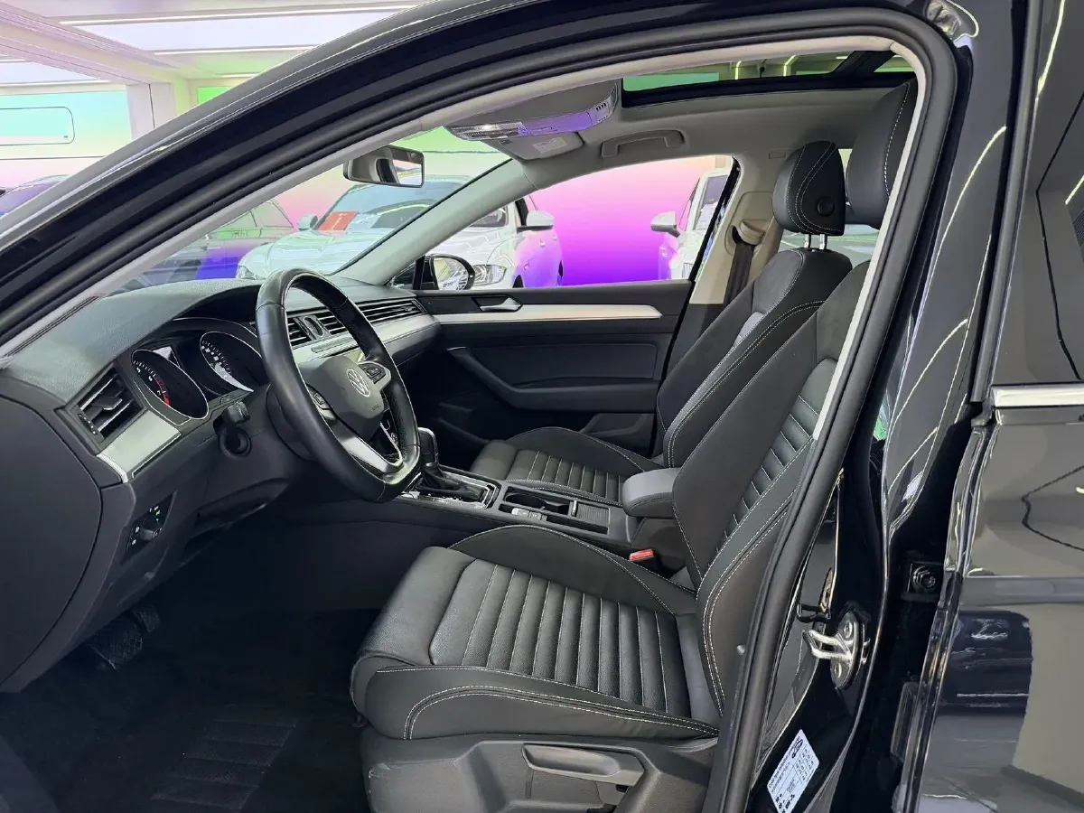 2020 Volkswagen Magotan 1.4T 150HP L4 7DCT,autocango,china used car exporter,china ev exporter,chinese used car exporter,chinese used ev exporter