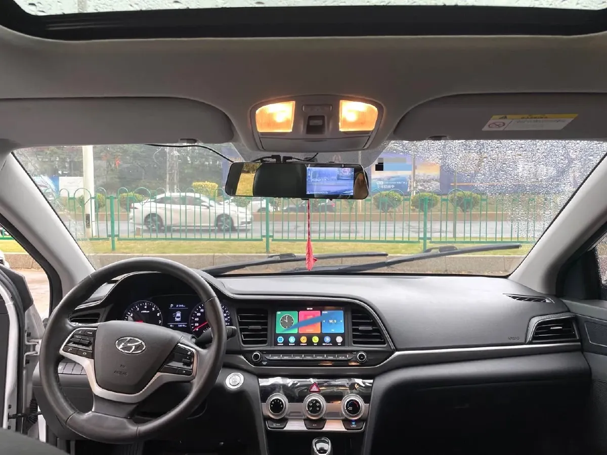 2020 Hyundai Elantra 1.5L 115HP L4 CVT,autocango,china used car exporter,china ev exporter,chinese used car exporter,chinese used ev exporter