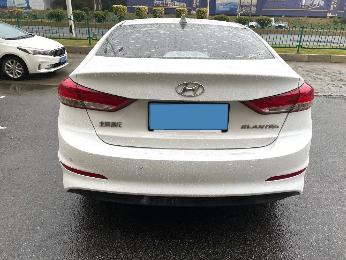 2020 Hyundai Elantra 1.5L 115HP L4 CVT,autocango,china used car exporter,china ev exporter,chinese used car exporter,chinese used ev exporter