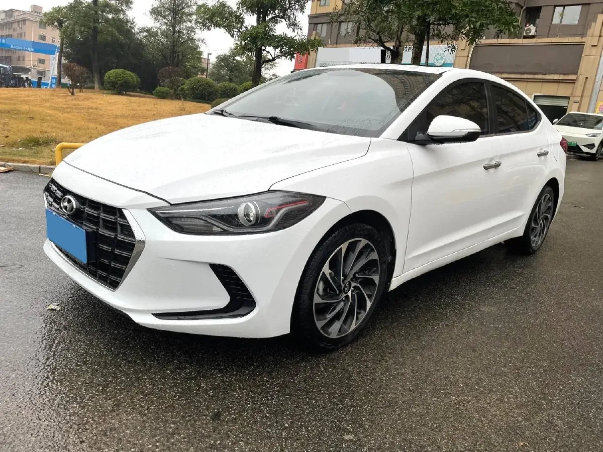 2020 Hyundai Elantra 1.5L 115HP L4 CVT,autocango,china used car exporter,china ev exporter,chinese used car exporter,chinese used ev exporter