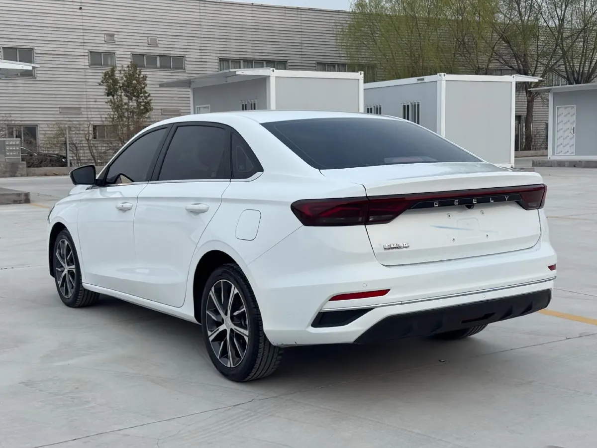 2022 Geely Emgrand 1.5L 114HP L4 CVT,autocango,china used car exporter,china ev exporter,chinese used car exporter,chinese used ev exporter