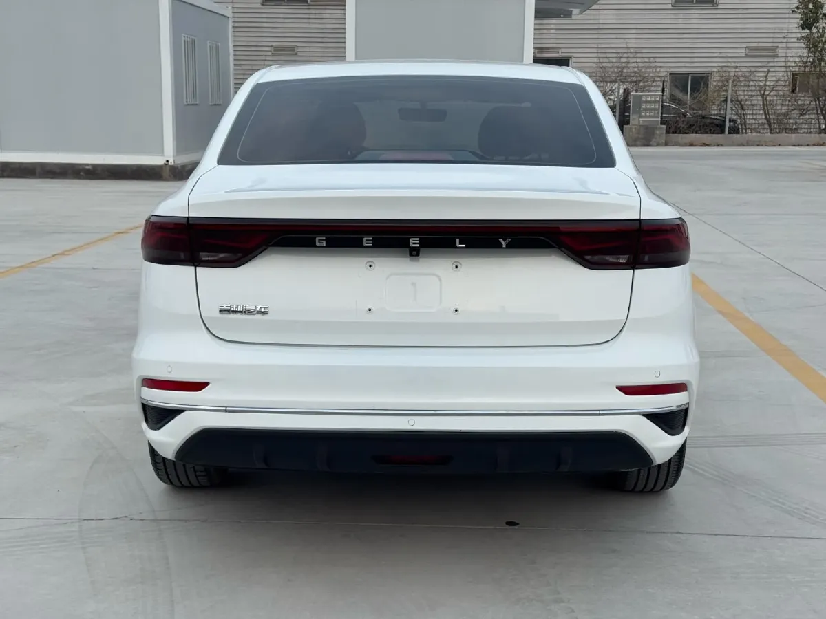 2022 Geely Emgrand 1.5L 114HP L4 CVT,autocango,china used car exporter,china ev exporter,chinese used car exporter,chinese used ev exporter