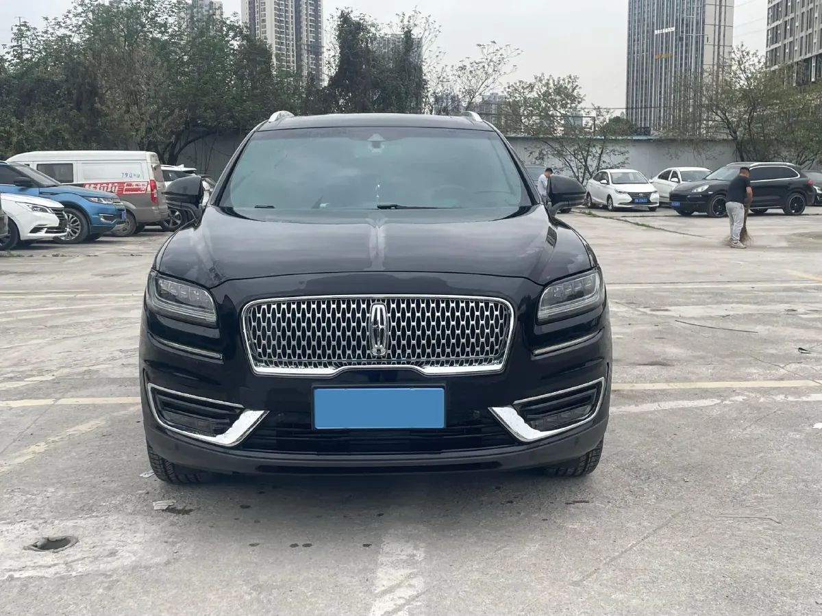 2019 Lincoln Nautilus 2.7T 329HP V6 8AT,autocango,china used car exporter,china ev exporter,chinese used car exporter,chinese used ev exporter