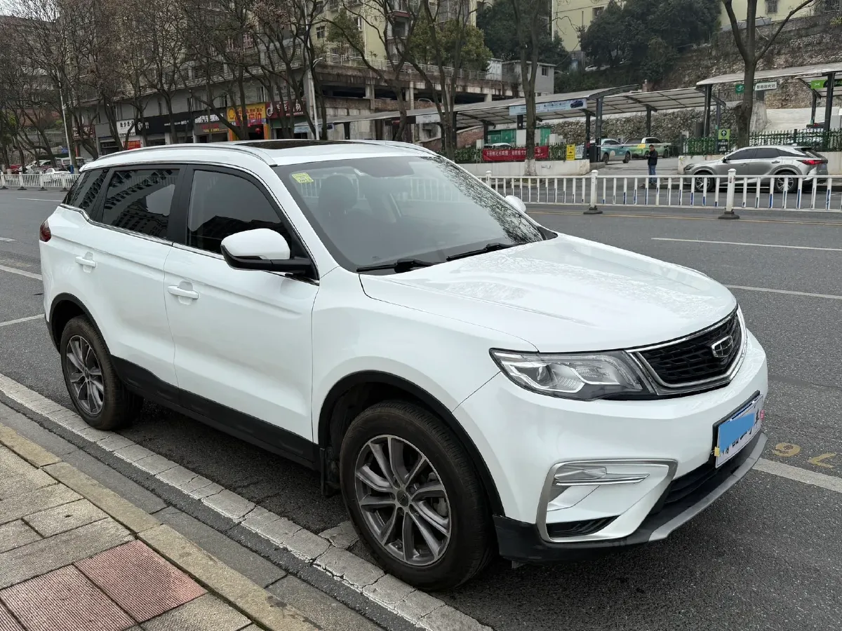 2020 Roewe i6 1.5T 169HP L4 7DCT,autocango,china used car exporter,china ev exporter,chinese used car exporter,chinese used ev exporter