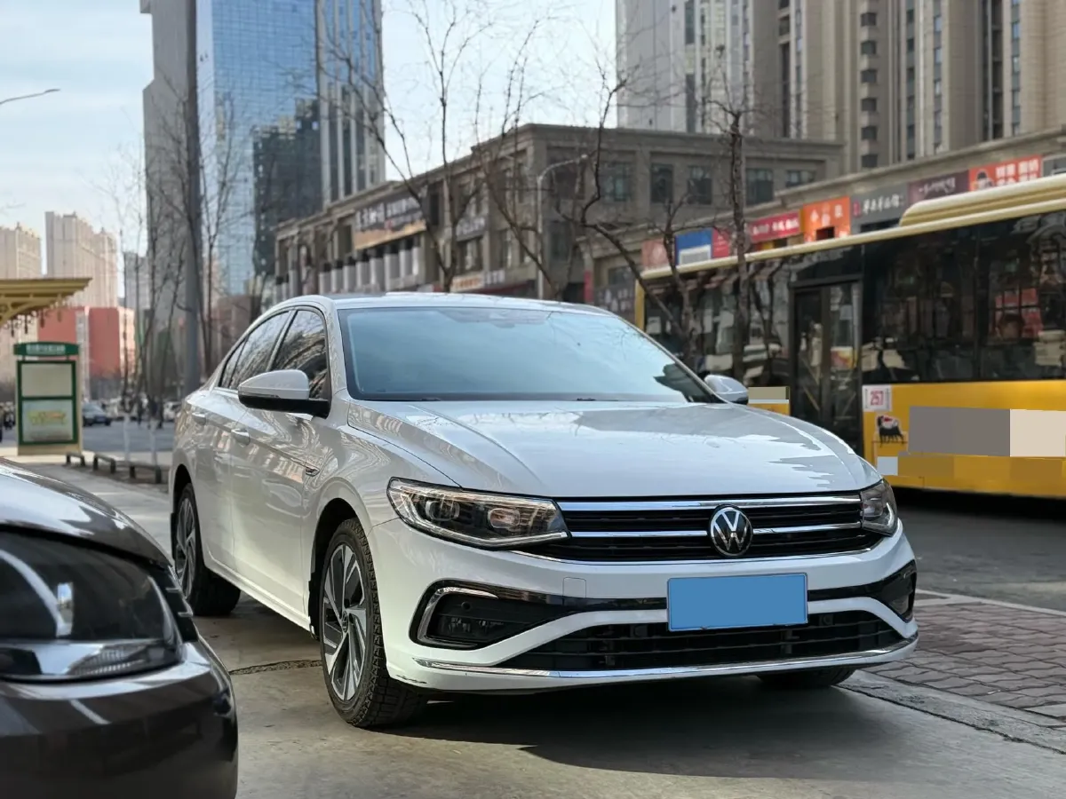 2023 Volkswagen Bora 1.5T 160HP L4 7DCT,autocango,china used car exporter,china ev exporter,chinese used car exporter,chinese used ev exporter