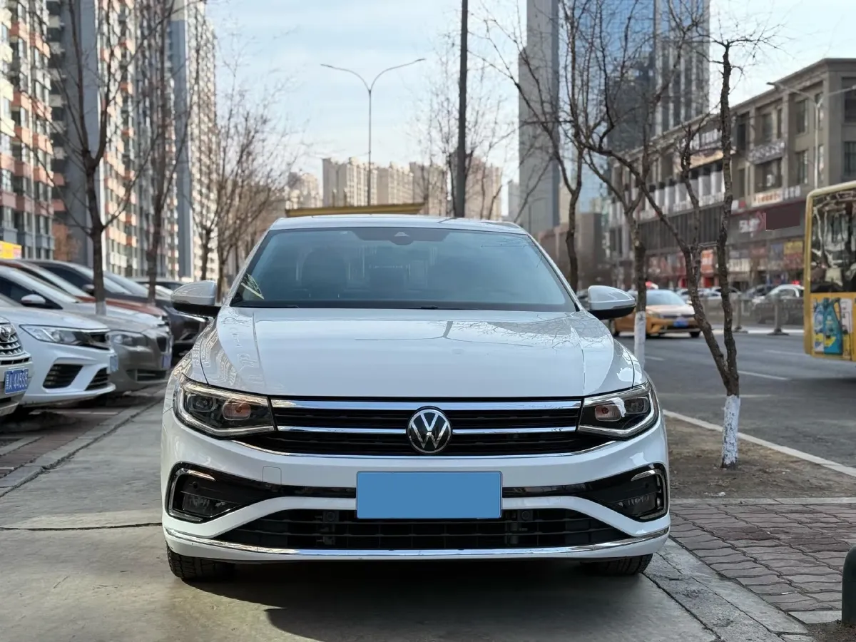 2023 Volkswagen Bora 1.5T 160HP L4 7DCT,autocango,china used car exporter,china ev exporter,chinese used car exporter,chinese used ev exporter